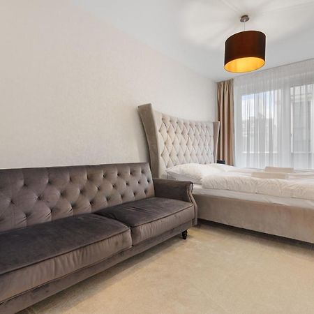 Lam Jegeho Alej - Jacuzzi - Free Parking Apartment Bratislava Bagian luar foto