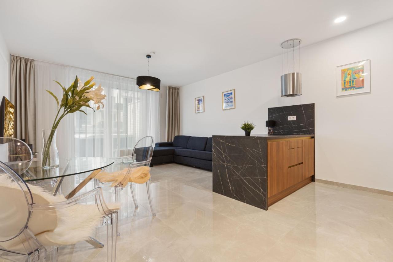 Lam Jegeho Alej - Jacuzzi - Free Parking Apartment Bratislava Bagian luar foto